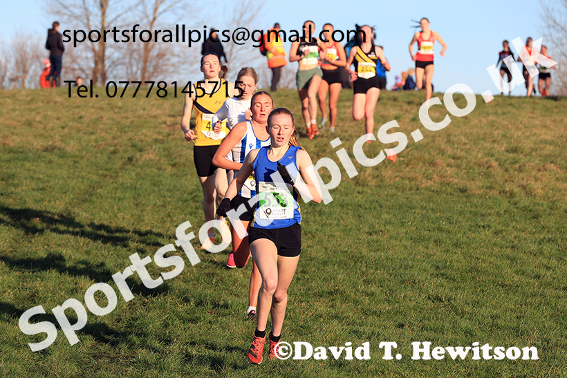 Womens under-17s and under-20s 2024 NECAA Cross Country Champs., Temple Park, South Shields. Photo: David T. Hewitson/Sports for All Pics